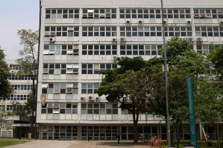 Após acordo com reitoria, funcionários da USP encerram greve