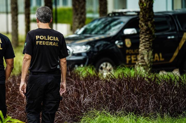 CCJ do Senado conclui votação da PEC da Segurança Pública
