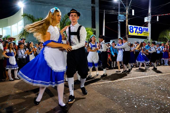 Com apoio de Ezequiel Neiva, cultura pomerana ganha força em Espigão do Oeste