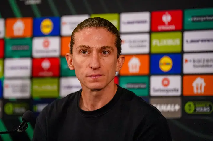 ‘Ele é excepcional, poucos jogadores são capazes disso’: Filipe Luís exalta craque do Monaco