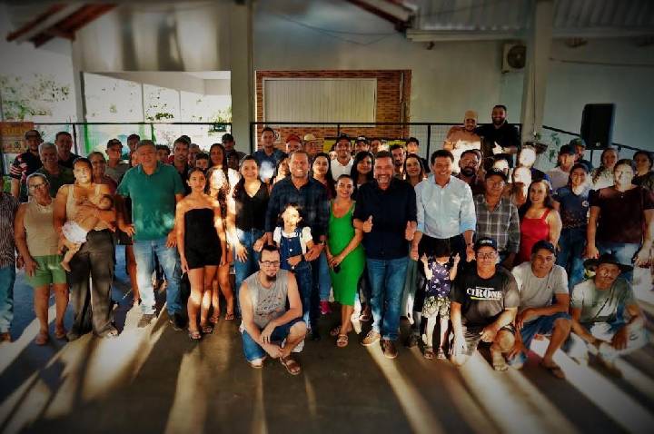 Em pré-campanha, Hildon e Cirone percorrem mais de 40 municípios para ouvir a população