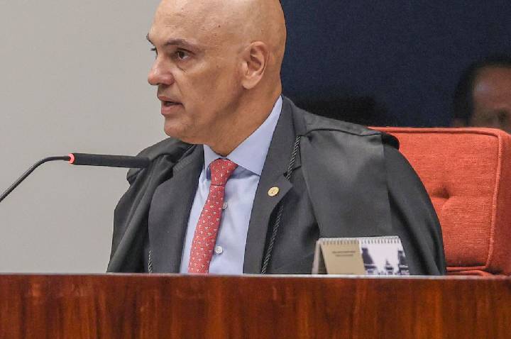 Fachin decide tirar Moraes da relatoria do inquérito das fake news