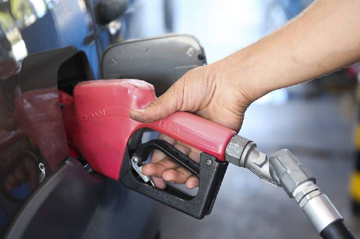 Fazenda mantém subsídio de R$ 2,12 ao óleo diesel