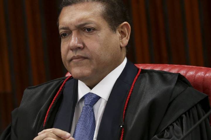 Justiça está preparada para eleição tranquila, diz presidente do TSE