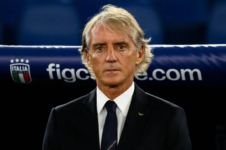 ‘Não é problema meu’: Mancini, ex-técnico do Manchester City, se posiciona sobre polêmica