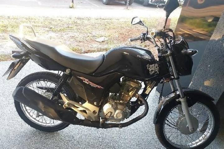 Polícia Militar intercepta motocicleta após fuga e apreende veículo com indícios de adulteração em Cacoal