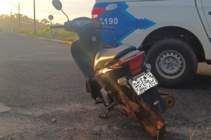 Polícia Militar recupera motocicleta furtada escondida em matagal em Cacoal