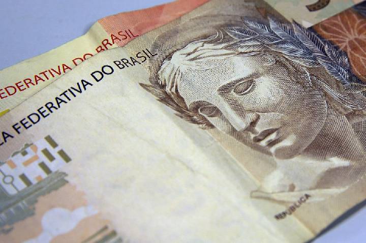 Poupança: saques superam depósitos em R$ 39,3 bilhões no semestre