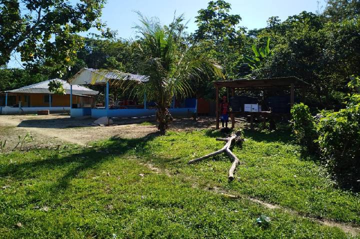 Prefeitura leva solução de fornecimento de água potável à comunidade de Ilha Nova