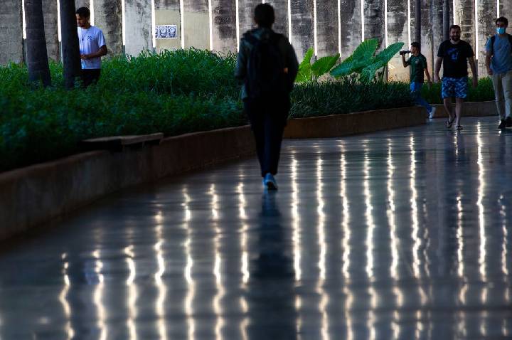 Universidades tem até sábado para pedir implantação de Cuidoteca 