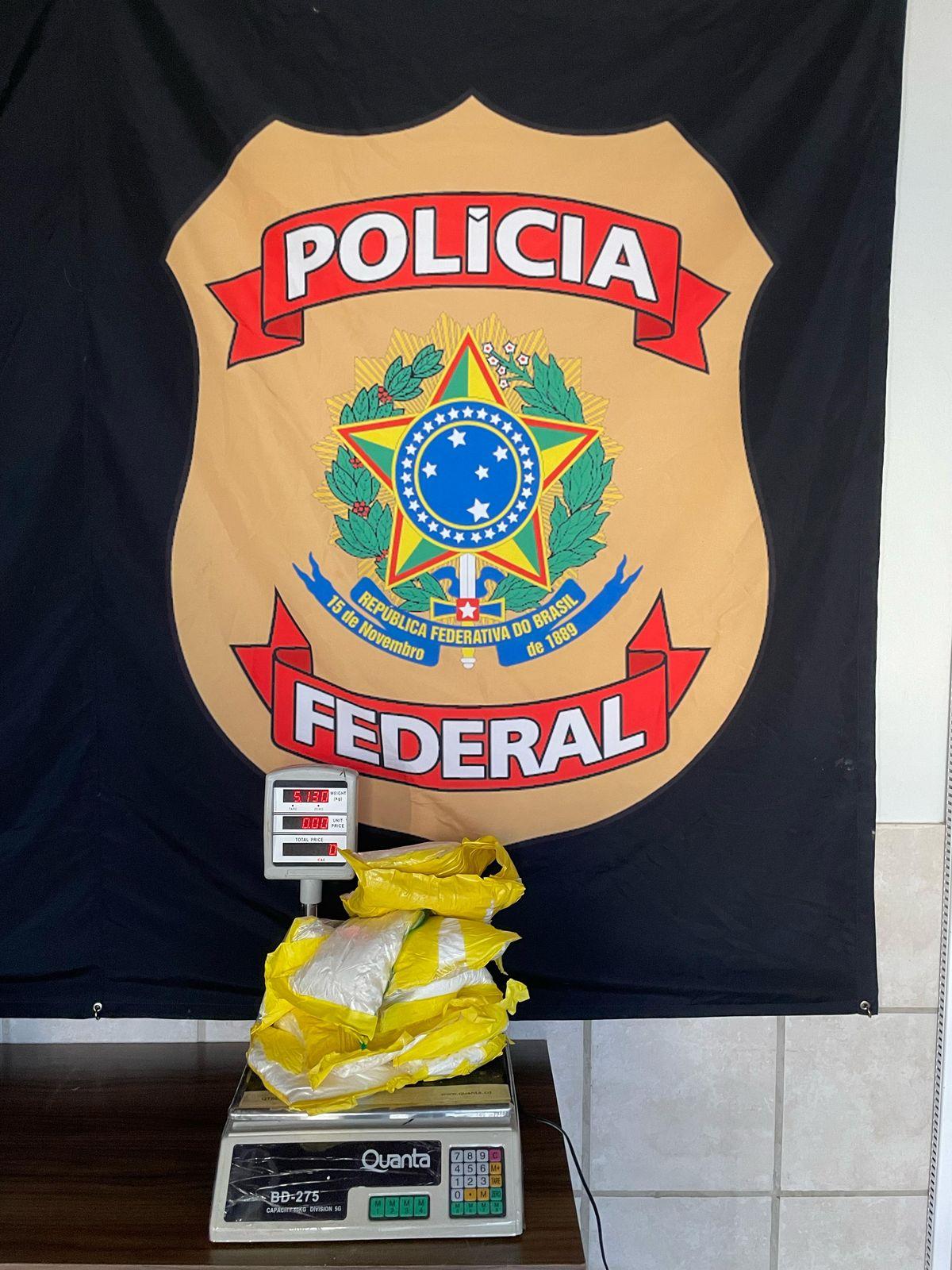 PF prende mulher com 5 Kg de Cocaina no Aeroporto Jorge Teixeira em Rondônia