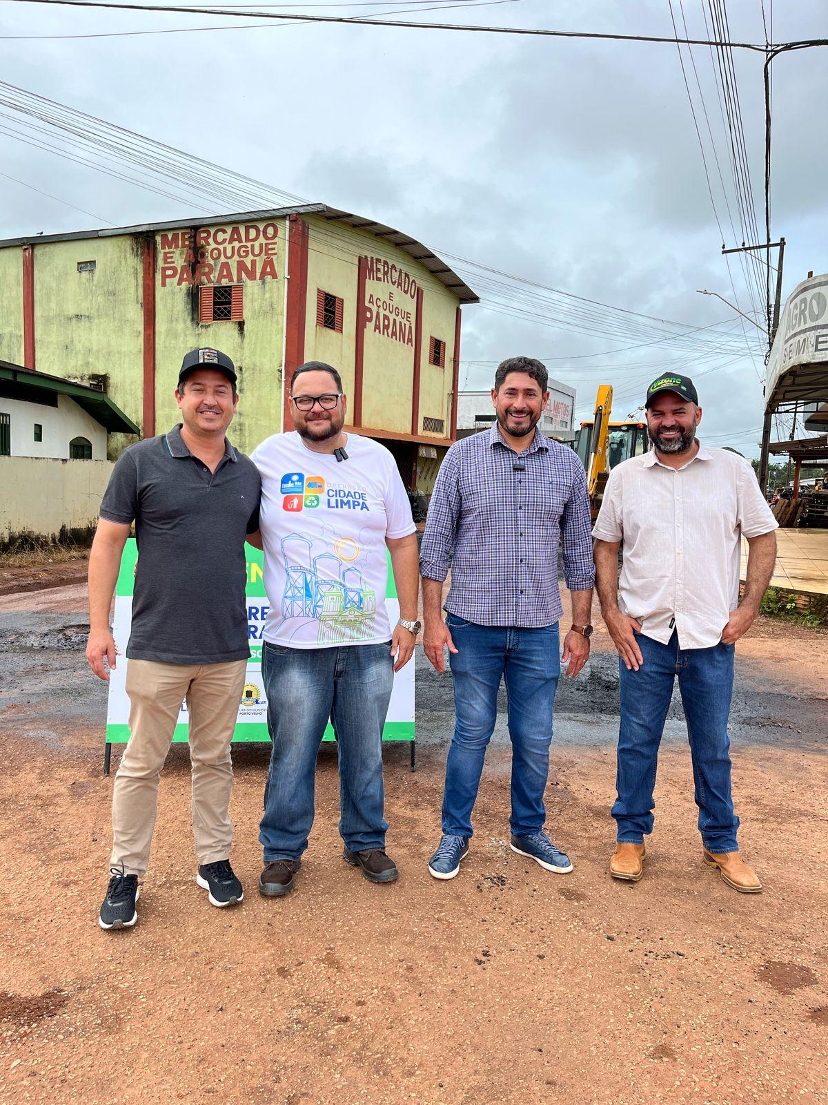 Vereador Márcio Pacele acompanha início da Operação Cidade Limpa na Ponta do Abunã
