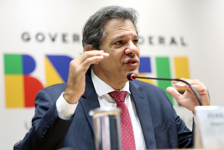 Haddad diz que alternativa ao aumento do IOF pode ser antecipada