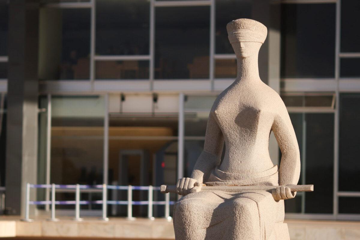 Ministro Alexandre de Moraes vota por condenar Shirley de Andrade a 17 anos de prisão nos autos do 8 de Janeiro