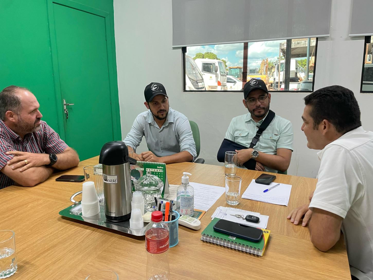 Vereador Adalto de Bandeirantes articula com a Semagric melhorias nas estradas rurais de Porto Velho