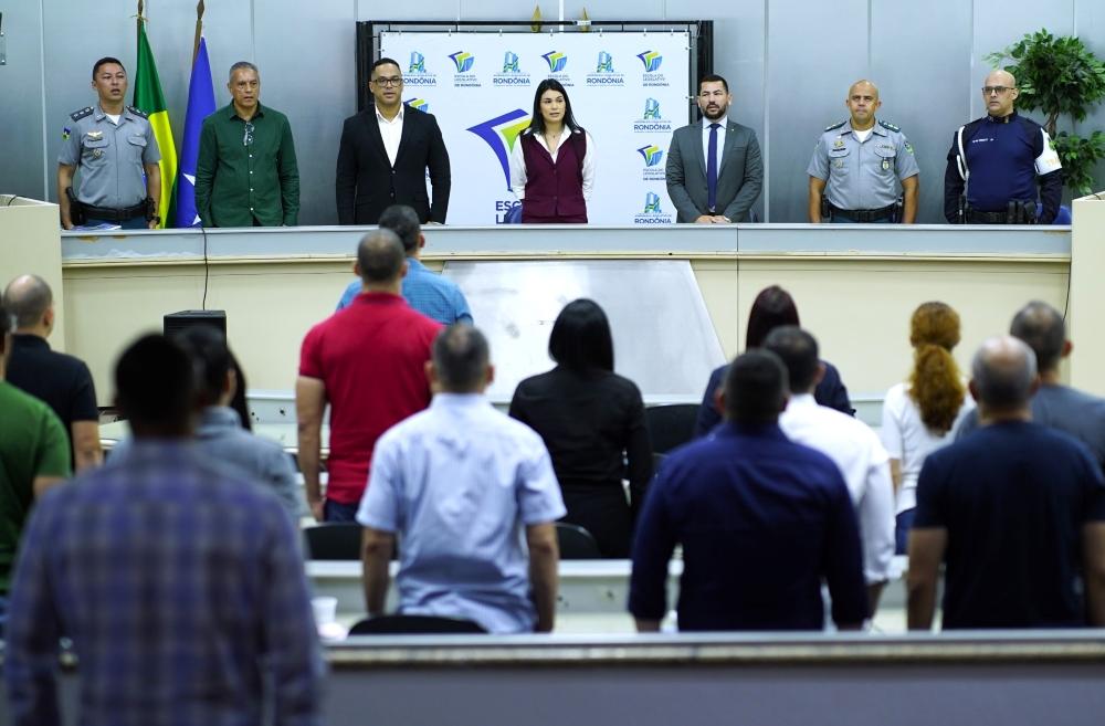 Elero inicia curso de Introdução à Atividade de Inteligência