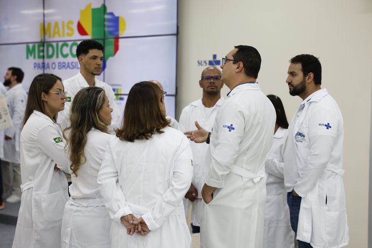 Mais Médicos: quase 1,5 mil selecionados começam a partir desta quarta