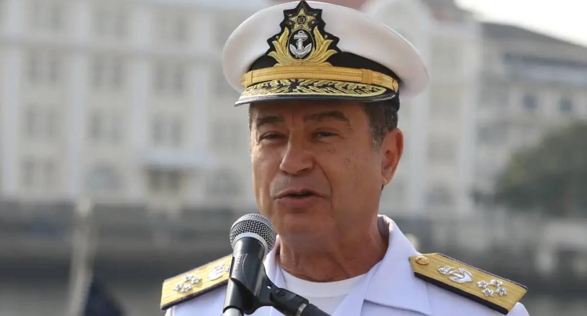 Almirante Garnier é preso em academia de ginástica após condenação pelo STF