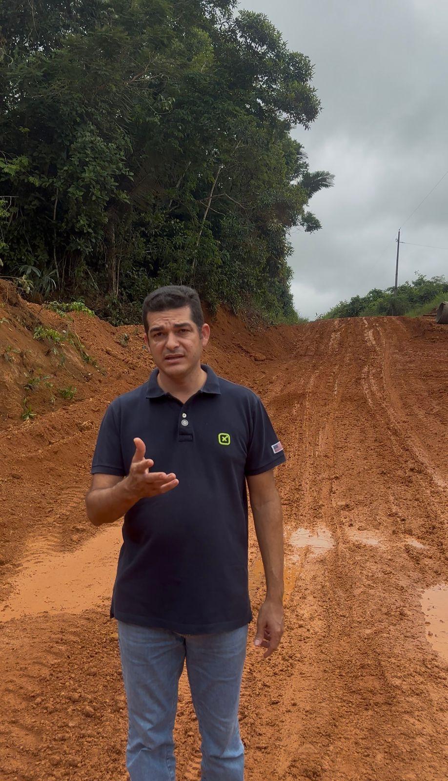 Vereador Adalto de Bandeirantes fiscaliza estradas rurais e cobra melhorias para garantir mobilidade no distrito