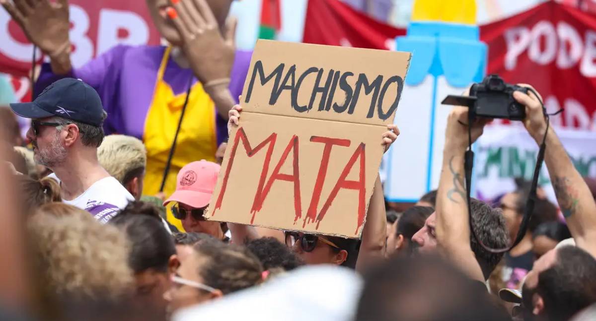Especialistas alertam para o avanço de comunidades digitais que estimulam o ódio contra mulheres
