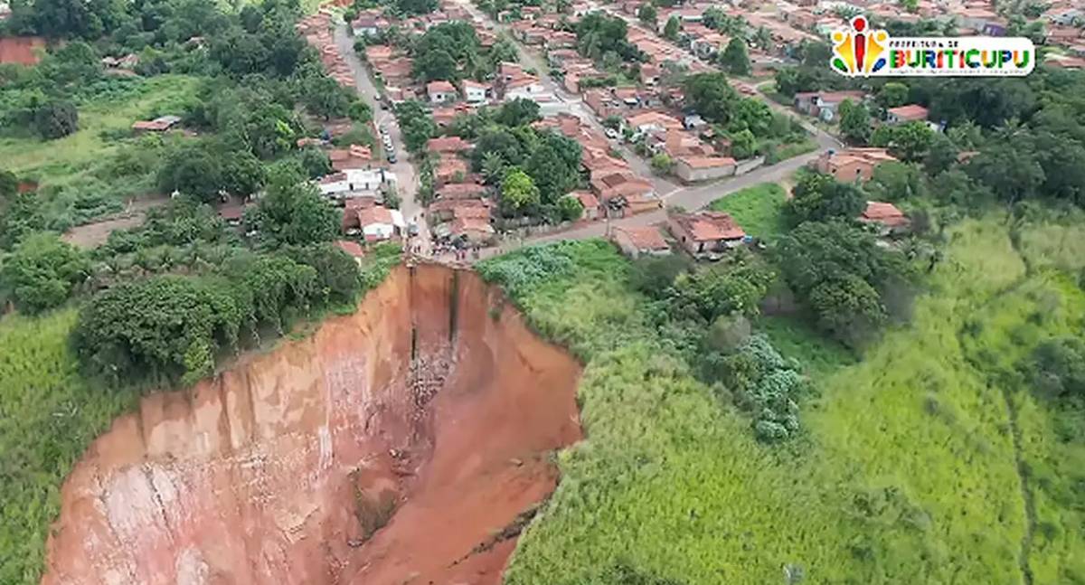 Voçorocas avançam e ameaçam área urbana de Buriticupu no Maranhão