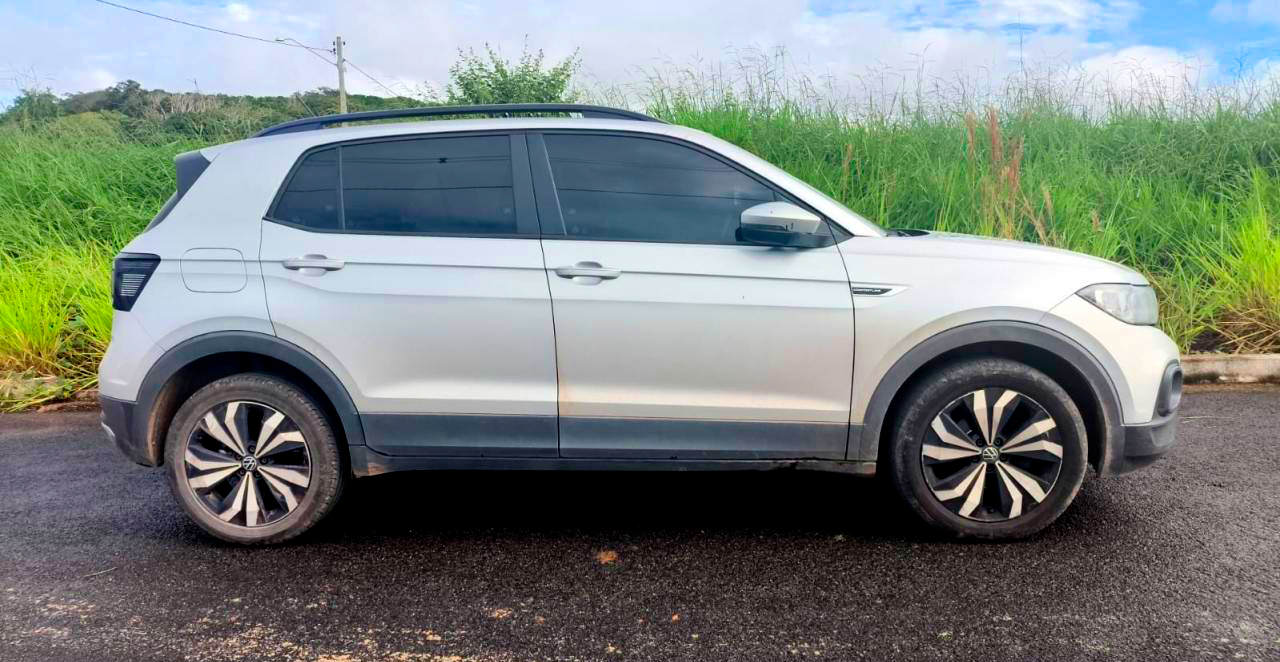 JI-PARANÁ – CARRO E MOTOCICLETA ROUBADOS SÃO RECUPERADOS PELA POLICIA MILITAR