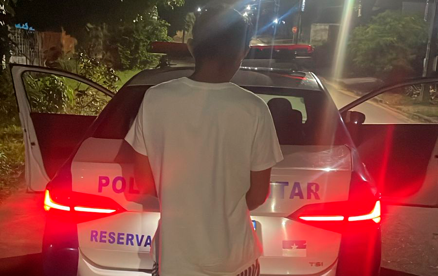 JI-PARANÁ – POLÍCIA MILITAR PRENDE FORAGIDO DA JUSTIÇA NO BAIRRO JARDIM DOS MIGRANTES
