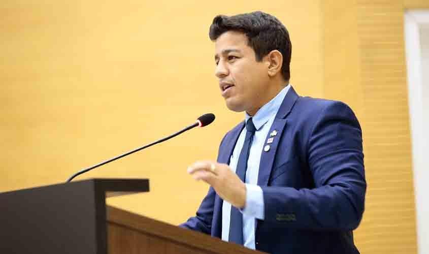 Tudo ou nada : Pressão do prazo acelera Fúria na  corrida pelo governo de Rondônia
