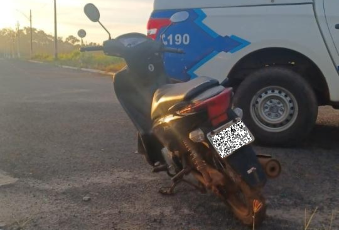 Polícia Militar recupera motocicleta furtada escondida em matagal em Cacoal