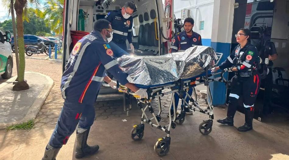Homem pede socorro da PM após ataque a facada na zona leste